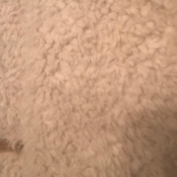 “FAUX SUEDE & SHEEPSKIN “ Ladies Vest - Picture 8 of 15